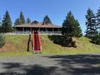 Home For Sale In Willits, California