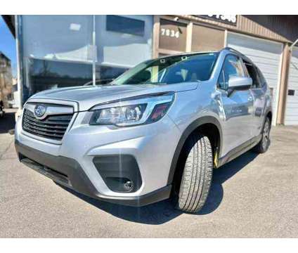 2019 Subaru Forester for sale is a Silver 2019 Subaru Forester 2.5i Car for Sale in Kansas City MO