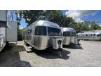 2024 Airstream Flying Cloud 30RB 31ft