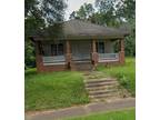 1129 N Three Notch St Troy, AL