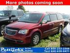 2016 Chrysler Town & Country