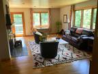 Private house 4Bedrooms 2.5Baths close to Grand Marais