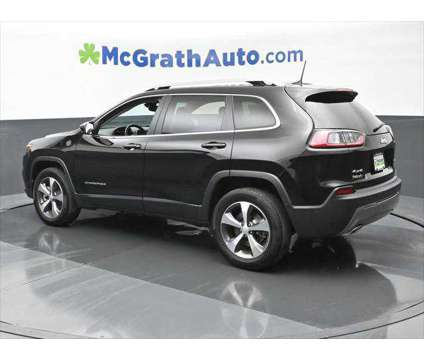 2021 Jeep Cherokee Limited 4X4 is a Black 2021 Jeep Cherokee Limited SUV in Dubuque IA