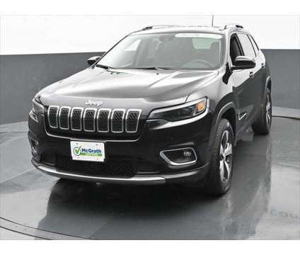 2021 Jeep Cherokee Limited 4X4 is a Black 2021 Jeep Cherokee Limited SUV in Dubuque IA