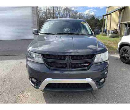 2018 Dodge Journey Crossroad is a Grey 2018 Dodge Journey Crossroad SUV in Anderson SC