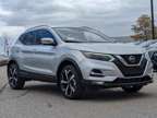 2022 Nissan Rogue Sport SL FWD Xtronic CVT