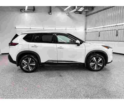 2021 Nissan Rogue SL AWD is a White 2021 Nissan Rogue SL SUV in Frankfort KY