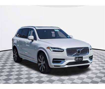 2024 Volvo XC90 Recharge Plug-In Hybrid T8 Plus Bright Theme 7 Passenger is a White 2024 Volvo XC90 3.2 Trim Hybrid in Silver Spring MD