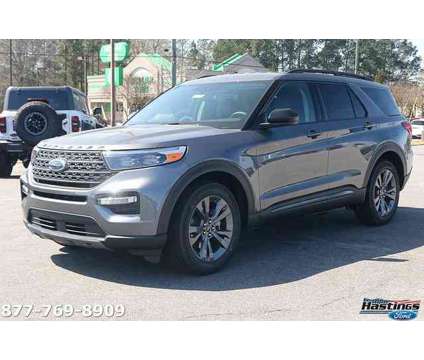 2024 Ford Explorer XLT is a Grey 2024 Ford Explorer XLT SUV in Greenville NC