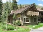 Vail 3 bedrooms mountain log home