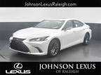 2024 Lexus ES 300h Luxury