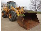 Wheel loader 2003 John Deere 744J