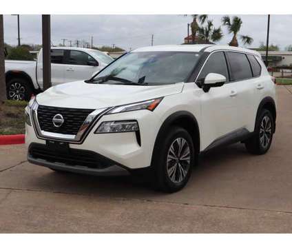 2021 Nissan Rogue SV is a White 2021 Nissan Rogue SV SUV in Bay City TX