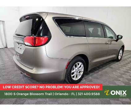 2017 Chrysler Pacifica for sale is a Grey 2017 Chrysler Pacifica Car for Sale in Orlando FL