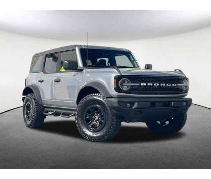 2022UsedFordUsedBroncoUsed4 Door Advanced 4x4 is a Silver 2022 Ford Bronco SUV in Mendon MA