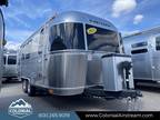 2023 Airstream Flying Cloud 23FBQ Queen