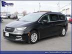 2022 Chrysler Pacifica Black, 71K miles