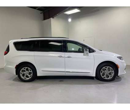 2021 Chrysler Pacifica Limited is a White 2021 Chrysler Pacifica Limited Car for Sale in Traverse City MI