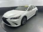 2019 Lexus ES 300h