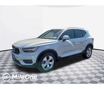 2021 Volvo XC40 Momentum AWD is a Silver 2021 Volvo XC40 SUV in Fallston MD