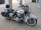 Harley Davidson Road King Classic NICE WHITE CLEAN!! 2004