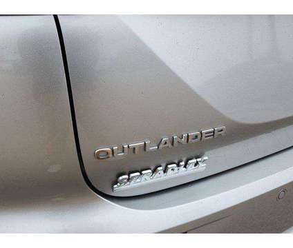 2022 Mitsubishi Outlander SEL 2.5 2WD is a Silver 2022 Mitsubishi Outlander SEL SUV in Pueblo CO