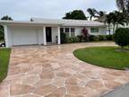 121 Tacoma Ln, Palm Beach Shores, FL 33404