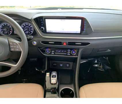 2023 Hyundai Sonata SEL is a Grey 2023 Hyundai Sonata Sedan in New Port Richey FL