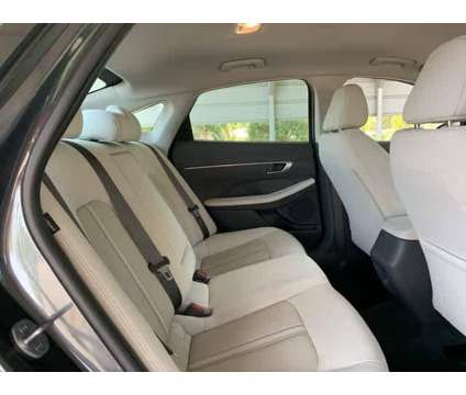 2023 Hyundai Sonata SEL is a Grey 2023 Hyundai Sonata Sedan in New Port Richey FL