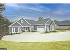 49 Coneflower Ln, Toccoa, GA 30577