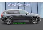 2021 Volvo XC90 Momentum