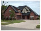 2064 S Cherry Hills Dr Fayetteville, AR