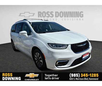 2021 Chrysler Pacifica Hybrid Touring L is a White 2021 Chrysler Pacifica Hybrid in Hammond LA