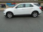 2017 Chevrolet Equinox White, 111K miles