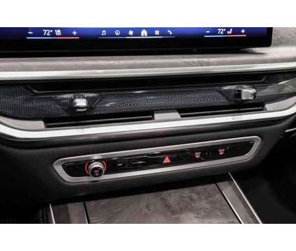 2024 BMW X5 xDrive40i is a White 2024 BMW X5 3.0si SUV in Akron OH