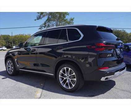 2024 BMW X5 sDrive40i is a Black 2024 BMW X5 4.6is SUV in Fort Walton Beach FL