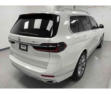 2024 BMW X7 xDrive40i is a White 2024 SUV in Erie PA