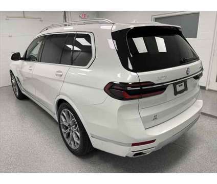 2024 BMW X7 xDrive40i is a White 2024 SUV in Erie PA