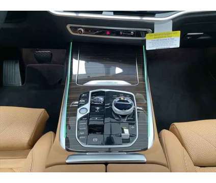 2024 BMW X7 xDrive40i is a White 2024 SUV in Erie PA