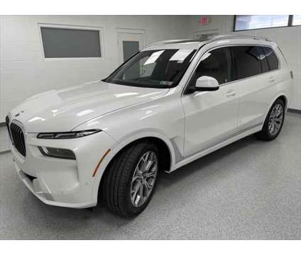 2024 BMW X7 xDrive40i is a White 2024 SUV in Erie PA