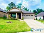 15372 Ironcrest Dr Nw Harvest, AL