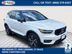 Used 2020 Volvo XC40 for sale.