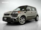 2013 Kia Soul Silver, 24K miles