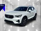 2023 Volvo XC40 B5 Plus Bright Theme