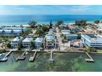 1107 Bay Dr N, Bradenton Beach, FL 34217