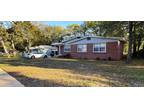 6617 Lee St, Milton, FL 32570