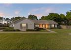 13437 Oak Bend Dr, Grand Island, FL 32735