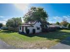 190 Grandview Ave, Umatilla, FL 32784