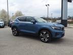 2024 Volvo XC40 Ultimate Bright Theme