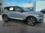 2021 Volvo XC40 T5 R-Design